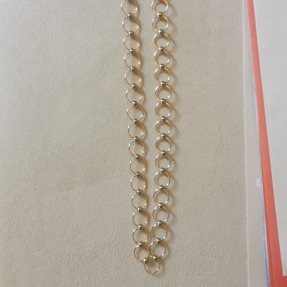 Gold circle necklace